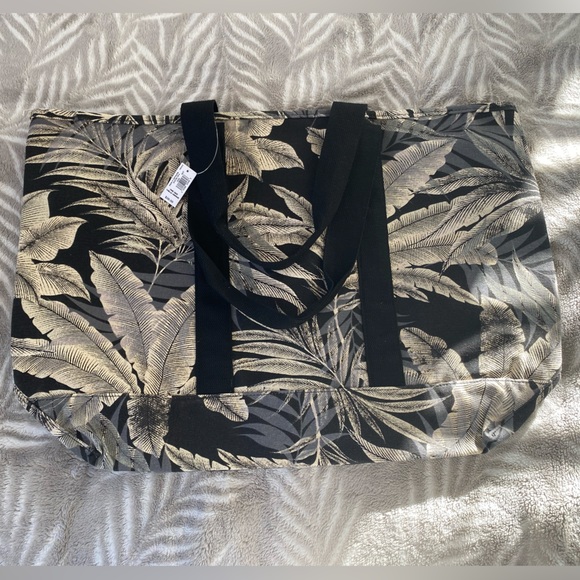 SOLD - Old Navy Canvas Tote Bag - Picture 2 of 2